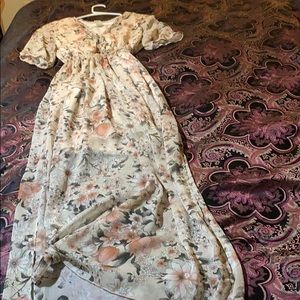 Beautiful floral dress (maxi)